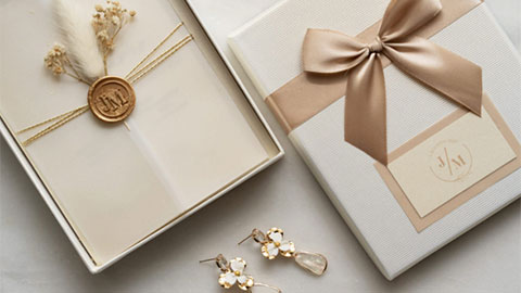 Invitations & Keepsakes